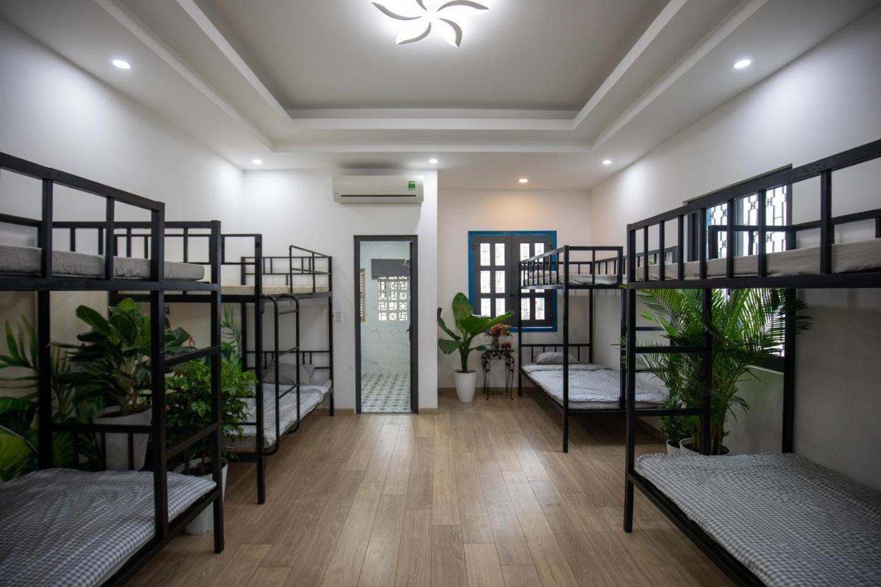 Vungtau Surf House - Hostel Surf Camp ブンタオ エクステリア 写真