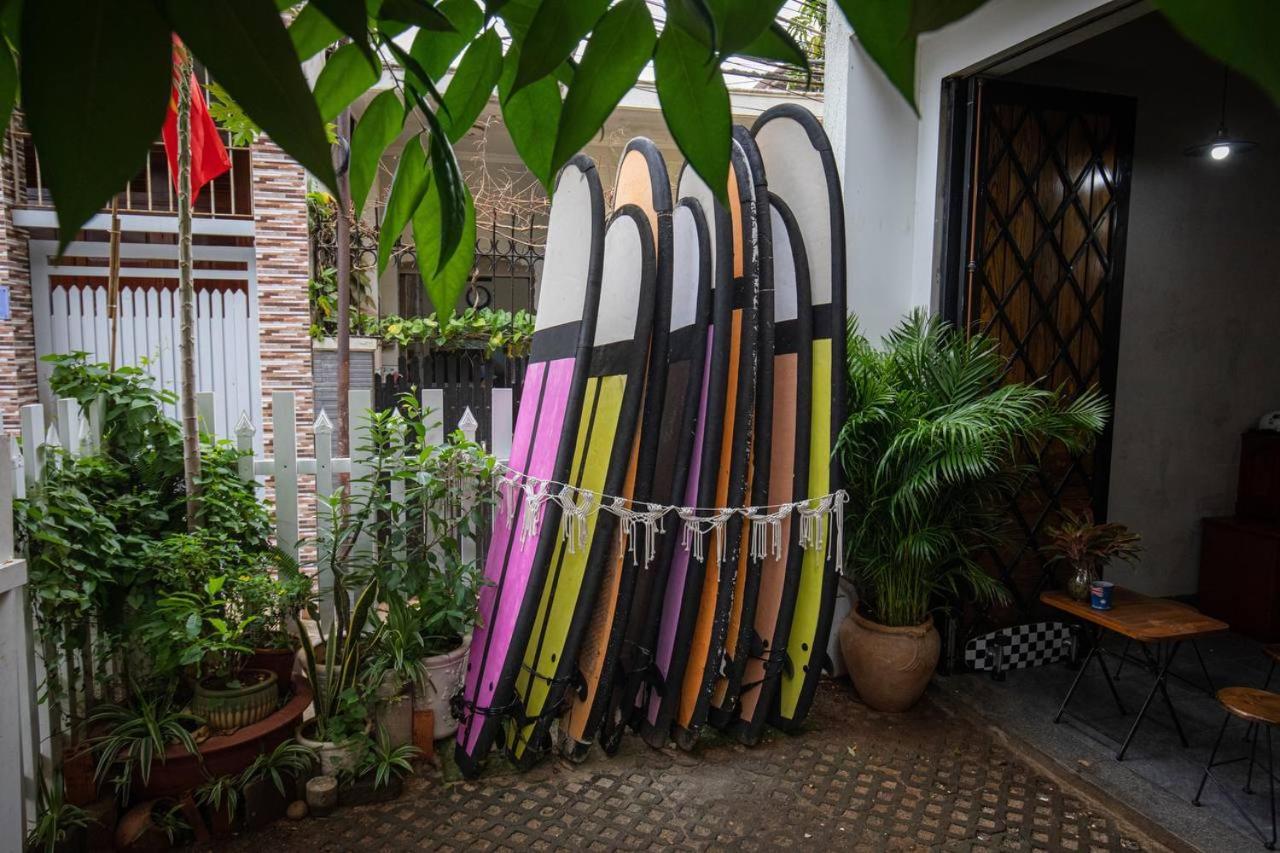 Vungtau Surf House - Hostel Surf Camp ブンタオ エクステリア 写真